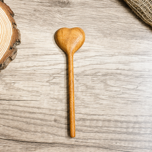 Cuillère en bois en forme de cœur à long manche, faite à la main, vintage, ustensile de cuisine, capacité 10 ml, finition miroir, pour café, dessert, fête - Product Image 4