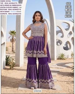 Ensemble Kurta Bandhani Mehreen Peacock en Crêpe Georgette Brodé Traditionnel pour Femme, Longueur Ras du Sol, Idéal pour Fêtes, Mariages, Diwali et Célébrations - Product Image 2