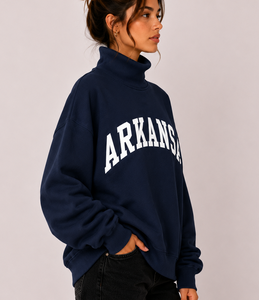 Sudadera Premium de Cuello Alto para Mujer con Logotipo Personalizado en la Parte Delantera, 100% Algodón Felpa, Estilo Oversize para Otoño e Invierno - Product Image 2