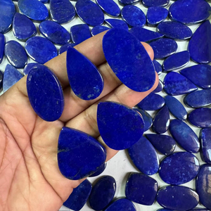 ลาพิส ลาซูลี คาโบชอง สีน้ำเงินเข้มประกายทองไพไรต์ – คุณภาพระดับ AAA ขัดเงาเรียบเนียน สำหรับทำเครื่องประดับ - Product Image 1