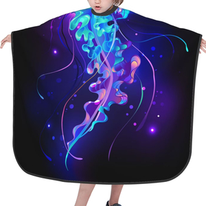 Cape de Coiffure Professionnelle pour Enfants – Tissu Imperméable de Haute Qualité – Fournisseur en Gros 2026 - Product Image 4