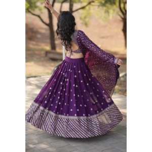 Amzing Faux Blooming paillettes avec threadBrodé travail lehenga choli - Product Image 3