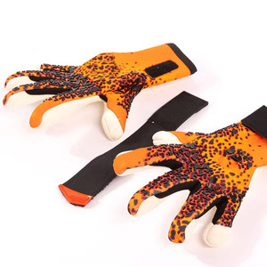 ถุงมือผู้รักษาประตูคุณภาพสูง ออกแบบตามสั่ง ราคาสมเหตุสมผล - Product Image 4
