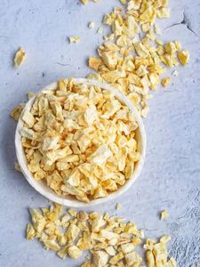 ANANAS SÉCHÉ | Fruits secs 100% naturels et doux |   Collation sans sucre ajouté et faible en calories |   Tranches d'ananas sucrées de qualité export du Vietnam - Product Image 2