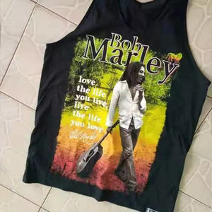 Vêtements personnalisés de haute qualité fabriqués au Pakistan, t-shirt avec logo brodé personnalisé et impression sur t-shirt - Product Image 5