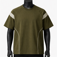T-shirt graphique surdimensionné à manches courtes en molleton de coton 300 GSM pour homme, design de couture unique, mode urbaine, OEM