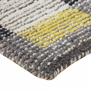 Tapis à carreaux gris moutarde et ivoire en laine, antidérapant, écologique, moderne, pour salon, chambre et intérieurs d'hôtel - Product Image 6