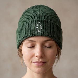 Gorro Unisex Verde con Patrón de Árbol Bordado, 100% Acrílico, con Borde, Cálido para Invierno, Estilo Casual Urbano para Adultos - Product Image 2