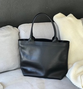 Sac fourre-tout en cuir véritable pour femme, sac à bandoulière tendance, grande capacité, sac de shopping et de voyage, conception personnalisée OEM - Product Image 5