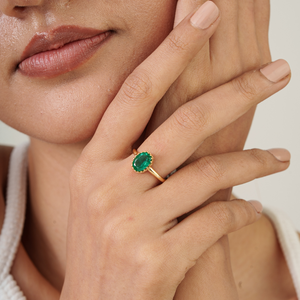Colección Fina Hecha a Mano, Anillo de Compromiso con Piedra Única de Esmeralda Zambiana de 2 Ct. con Corte Ovalado, Joyería de Oro Amarillo Real de 18K - Product Image 4