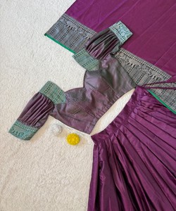 Lehenga Choli de Seda Tejida de Diseño con Dupatta, Talla Única, para Bodas, Ropa Tradicional Étnica para Mujer 85244 ST 228- Bhagyalaxmi - Product Image 3