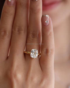 Anillo de Eternidad Arin con Diamante Cultivado en Laboratorio con Corte Cojín IGI, Oro Amarillo de 14k, Anillo de Lujo para Boda, Compromiso o Fiesta, Regalo de Joyería para Mujer - Product Image 4