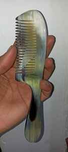 หวีเขาควายธรรมชาติ ป้องกันผมแตกปลาย ซี่หวีเรียบเนียน ทำด้วยมือแท้จากเขาควาย  รับสลักชื่อ  งานฝีมือสั่งทำพิเศษ - Product Image 6