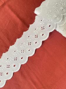Dentelle blanche brodée à motif floral 100 % coton, écologique, avec nœud et bordure en dentelle, 7 cm, style rétro, pour sacs – Meilleure vente - Product Image 6