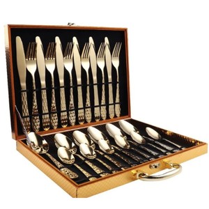 Ensemble de couverts de luxe en acier inoxydable avec manche doré, service de table en métal avec coffret cadeau en bois et cuir, vente en gros de couverts de table - Product Image 6