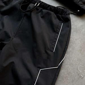 Conjunto Deportivo de Alta Calidad con Capucha, Chaqueta Cortavientos y Pantalones Deportivos, Diseño Personalizado con Bloques de Color, Estampado y Transpirable, en Poliéster - Product Image 5