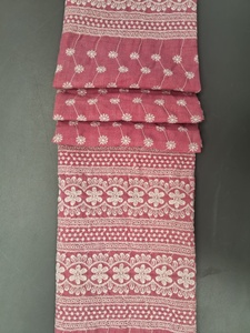 Tela de Algodón Rosa Premium de Alta Demanda con Bordado Schiffli - Diseño Floral Blanco y Borde Étnico Multicapa - Product Image 1