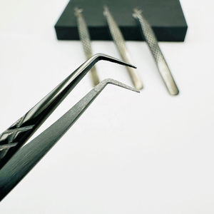Pinzas para Pestañas de Acero Inoxidable de Alta Calidad y Durabilidad, Puntas Lisas, Rectas y Curvas, Opciones Personalizables, Precio al por Mayor - Product Image 2