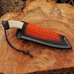Cuchillo de caza y camping estilo vaquero personalizado de acero de Damasco, tipo Bull Cutter, de hoja fija, para desollar, con funda de cuero - Product Image 3