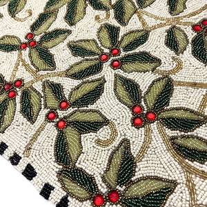 Handmade Embroidered Fabric <b>Table</b> <b>Runner</b> Customized <b>Green</b> Leaf Design Luxury Eco-Friendly Durable Decorative Mat - Product Image 3
