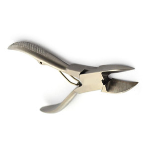 ที่ตัดเล็บเท้าแบบมืออาชีพ ขนาด 4.5 นิ้ว สำหรับเล็บหนา ตัดได้อย่างแข็งแรง ทนทาน ใช้สำหรับเล็บขบ เครื่องมือดูแลเท้า ทำจากสแตนเลส - Product Image 5