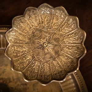 Classic Heritage Style Aluminum Serveware Set | Handcrafted Engraved Plates Trays and Bowls <b>Portable</b> & Oven Safe - Product Image 3