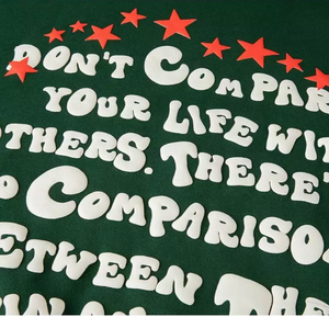 Sudaderas con Capucha para Hombre con Materiales Sostenibles y Mezclas de Poliéster Reciclado para una Moda Ecológica a Precios Económicos - Product Image 4