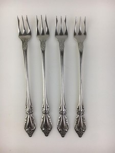 Couverts Oneida Raphael Distinction Deluxe HH en acier inoxydable USA - Votre choix de fourchettes à dîner, cuillères à café, fourchettes à cocktail et plus encore - Product Image 4