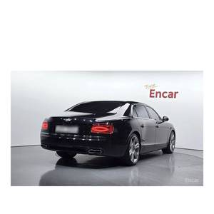 Bentley Flying Spur 4.0 Septiembre 2018 89,216 km Volante a la Izquierda Caja de Cambios Automática - Product Image 2