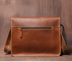 Sac messager en cuir vintage de qualité export, avec bouton et sangle réglable, léger, de luxe, pour homme, idéal pour le bureau, le travail, les voyages et le quotidien. - Product Image 3
