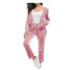 Ensemble de survêtement en velours personnalisé pour femme : sweat à capuche zippé et pantalon de jogging en velours - Product Image 4