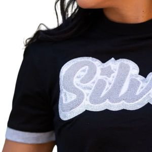 T-shirt AKA Black Silver Star pour femme, logo en chenille, coton premium, décontracté, élégant, à porter au quotidien - Product Image 3