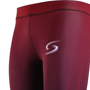 Leggings de yoga pour femmes avec logo personnalisé très vendus Leggings de sublimation personnalisés pour adultes - Product Image 2