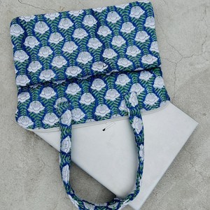 Quilted Cotton Floral Print <b>Laptop</b> Bag Lightweight Padded Zipper Closure Handheld Carry Case Office Travel <b>Laptop</b> Tote Bag - Product Image 3