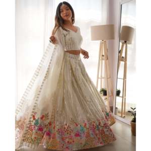 ชุดสตรีออกแบบ Choli Lehenga กับด้ายและลำดับการทำงาน - Product Image 6