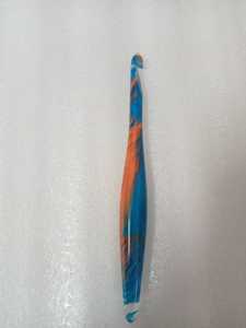 Imperial Crafted Home Resin <b>Crochet</b> <b>Hook</b> Set Handcrafted Artistic Hand Painted Yarn Weaving Tools 18cm 2mm ICH234 Uttar Pradesh - Product Image 2