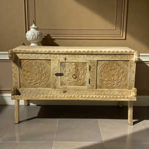 Caja de Madera Maciza Hecha a Mano, Colección Única DAMCHIYAN, Estilo Vintage Tradicional con 3 Cajones, Decoración para Sala de Estar, MOQ 1 - Product Image 1