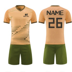 Vêtements de sport confortables pour hommes, uniforme de football 100% polyester, uniforme de football sur mesure pour hommes - Product Image 4