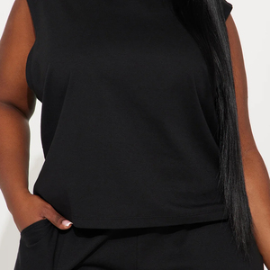 Ensemble 2 pièces tendance pour femme, haut sans manches et short en coton tricoté, col rond, noir uni, décontracté, printemps-été 2026, prix usine - Product Image 6