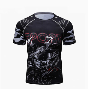 Camiseta Deportiva Ajustada de Compresión para Hombre, Negra con Estampado Tribal Blanco, Cuello Redondo, Manga Corta, Poliéster que Absorbe la Humedad - Product Image 5