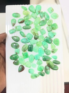 Chrysoprase naturel en cabochon, pierre précieuse de qualité supérieure pour la création de bijoux (bague, pendentif, collier, boucles d'oreilles, bracelet) - Product Image 1