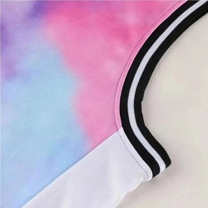 Uniforme de Baloncesto Profesional Personalizado de Alta Calidad al por Mayor, Conjunto de Camiseta y Pantalones Cortos con Impresión Digital, Transpirable y de Secado Rápido para Equipo - Product Image 3