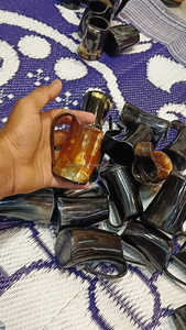 Taza de cuerno de búfalo de estilo vikingo negro con mango Diseño de animal pulido para cerveza Vino Mead Ale o jarra de cuerno para beber - Product Image 3