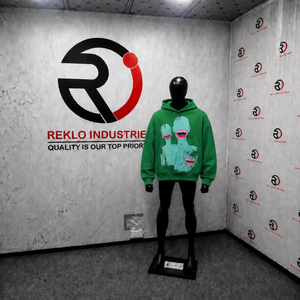 Sudadera con Capucha Verde Premium de Estilo Urbano con Gráficos de Monstruos Abstractos, de Alta Calidad, Oversize, de Algodón French Terry, con Estampado Alien D - Product Image 3