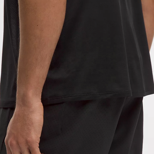 Débardeur tricoté respirant noir pour homme, col rond, uni, sportif, fitness, sans manches - Product Image 4