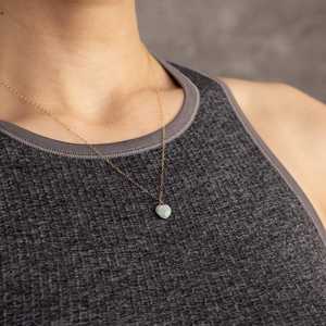 Pendentif Cœur Vintage Fait Main en Argent 925 et Aigue-marine, Bijou Délicat pour Demoiselle d'honneur, Cadeau pour Fiancée, Épouse, Petite Amie, Meilleure Amie - Product Image 6
