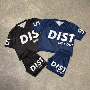 Conjunto de Camiseta y Pantalones Cortos de Malla de Alta Calidad Personalizados 2026, 100% Poliéster, Talla Grande, Ropa para Hombre, Conjunto de Pantalones Cortos con Cuello en V Personalizable - Product Image 3