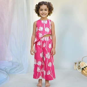 Conjunto de Dos Piezas Elegante en Oferta para Mujer, Perfecto para el Trabajo Informal y Fiestas, a la Moda Moderna, Disponible a un Precio Competitivo - Product Image 5