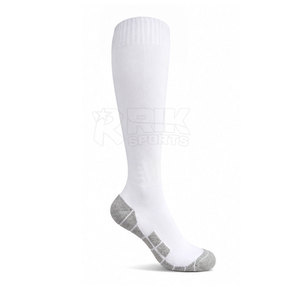 Chaussettes de fencing avec faible MOQ, tissu doux, matière légère, ajustement confortable, chaussettes de sport pour l'entraînement et les activités sportives - Product Image 4