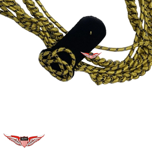 Aiguillette dorée et noire avec épaulettes sur fond noir, Aiguillette torsadée avec pointe dorée métallique - Product Image 4